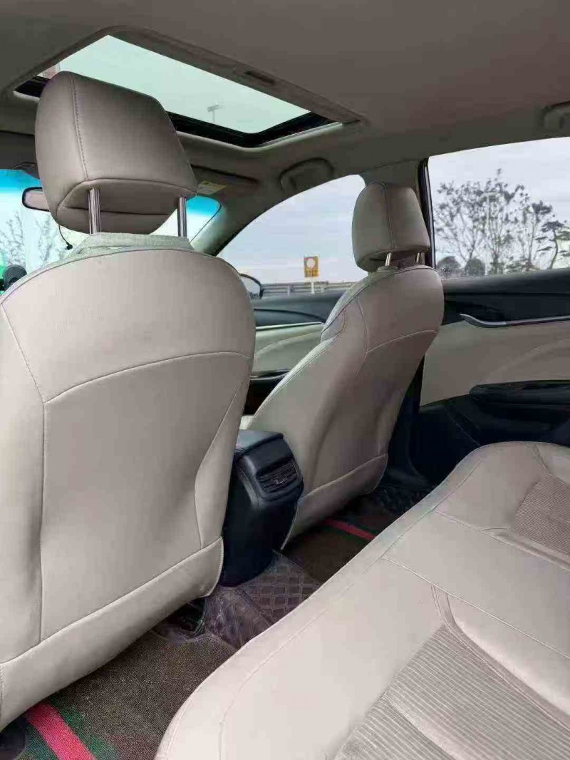 苏州16年别克英朗5