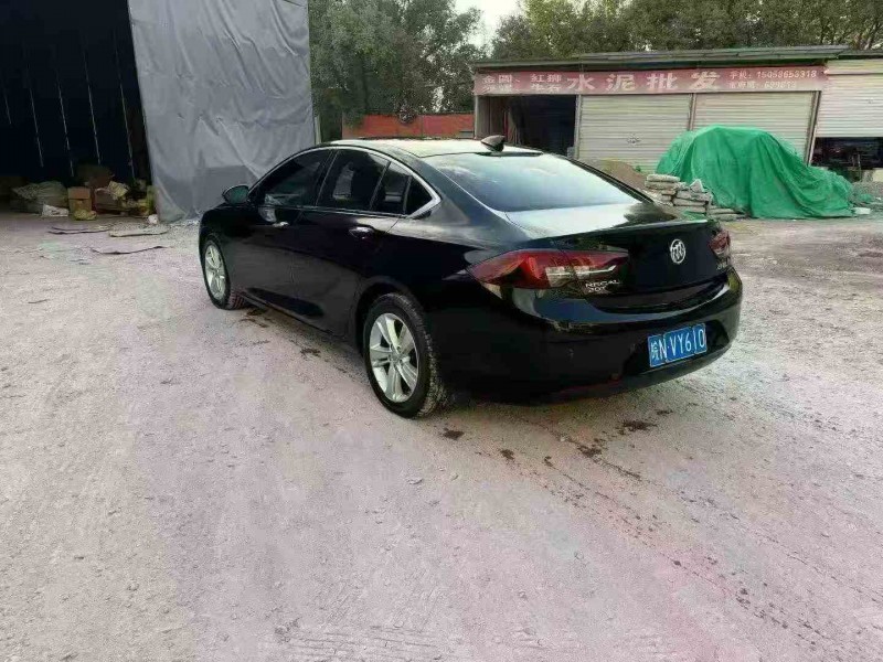 紹興20年別克君威7