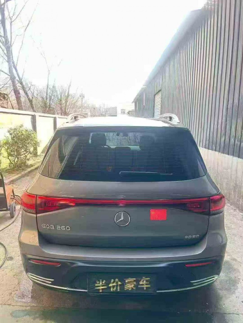 渭南23年奔驰EQB8