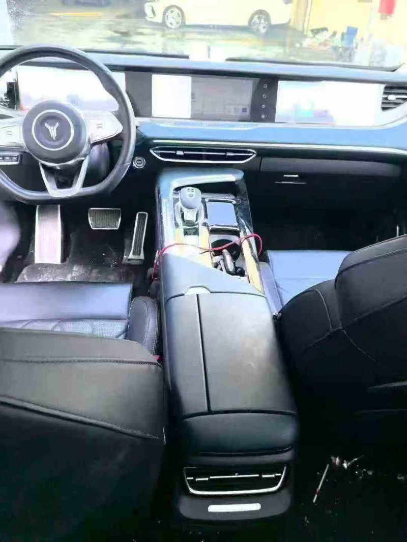 汉中22年岚图汽车FREE6