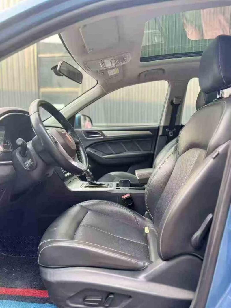 渭南18年荣威RX56