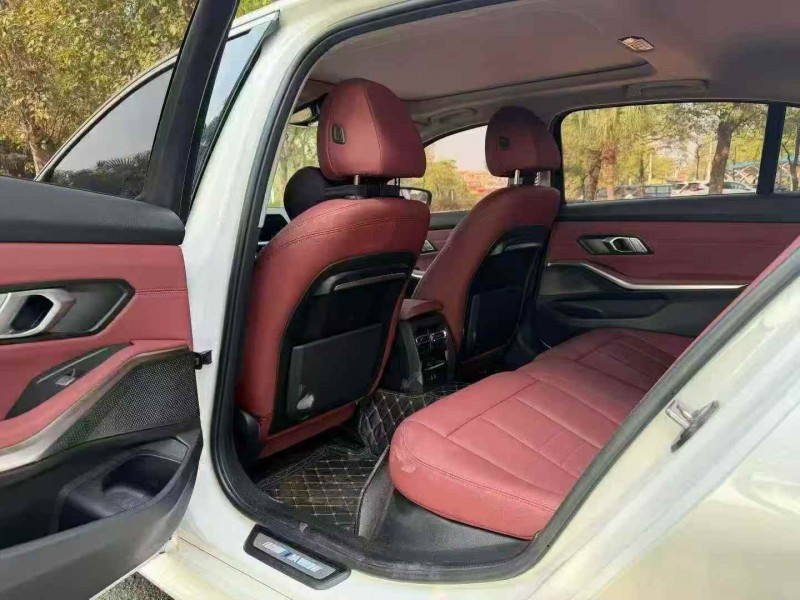 汕头21年宝马3系6