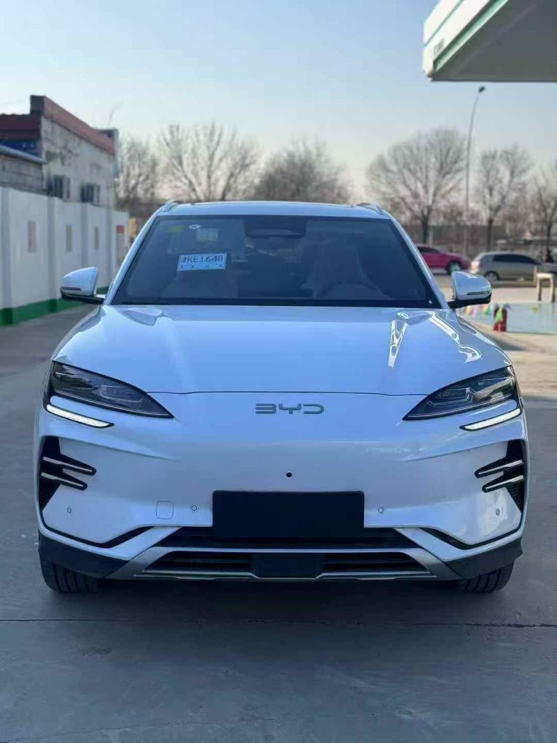 天津25年比亞迪宋1