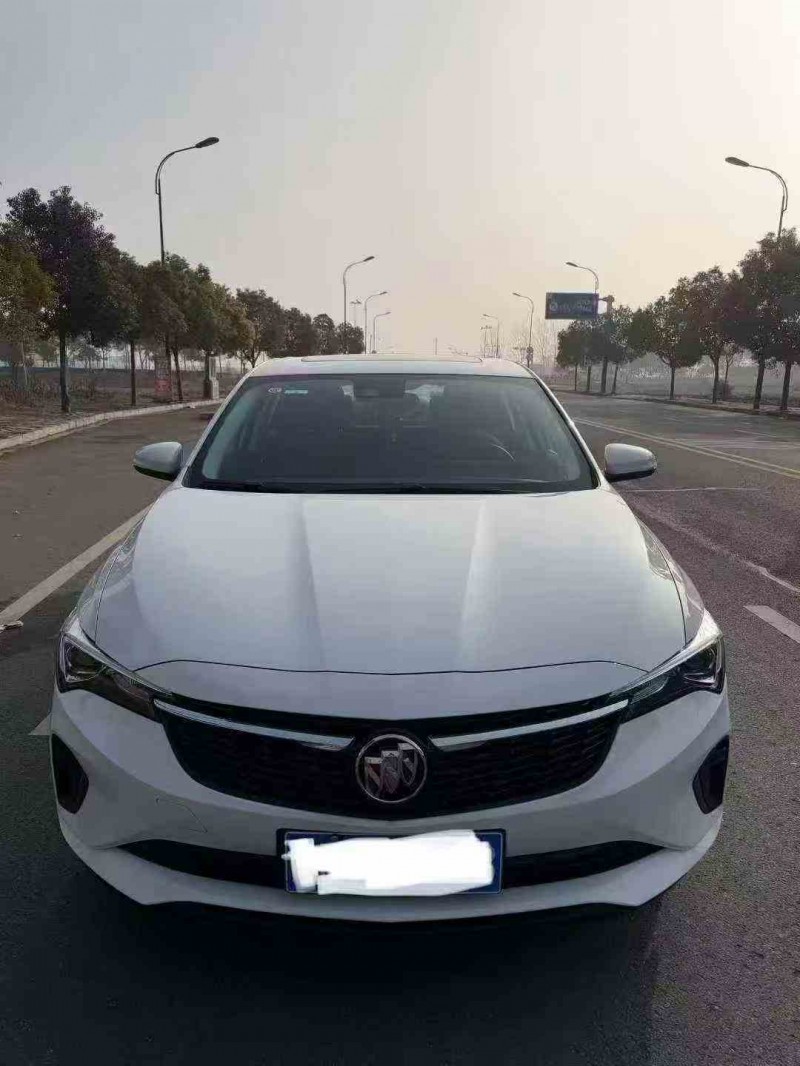 铜陵25年别克威朗1