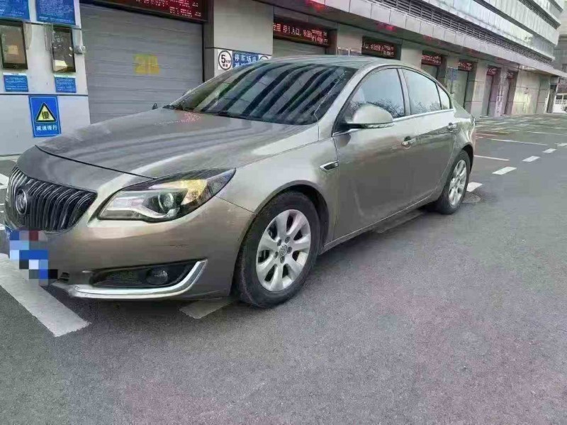 铜陵17年别克君威3