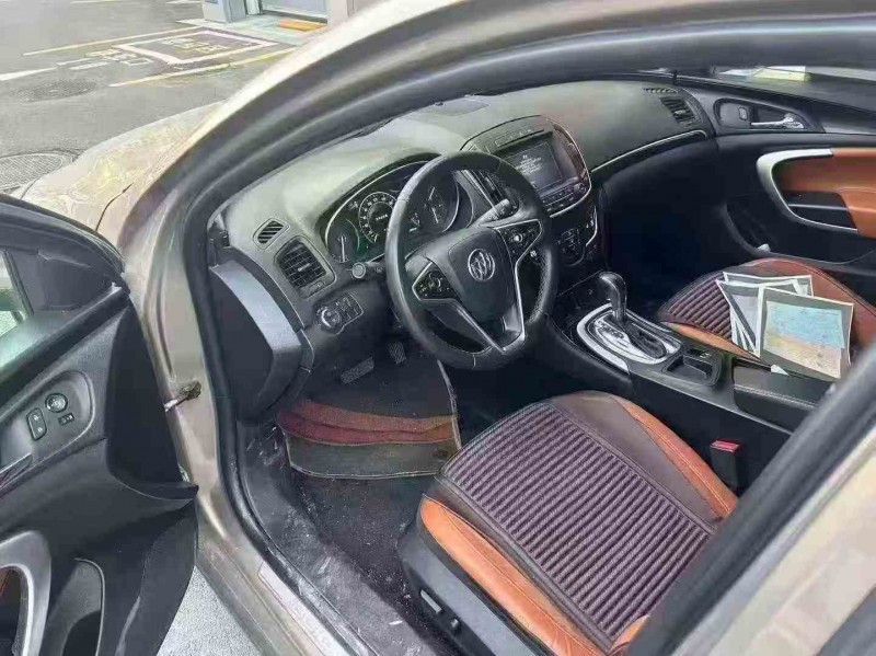 铜陵17年别克君威4