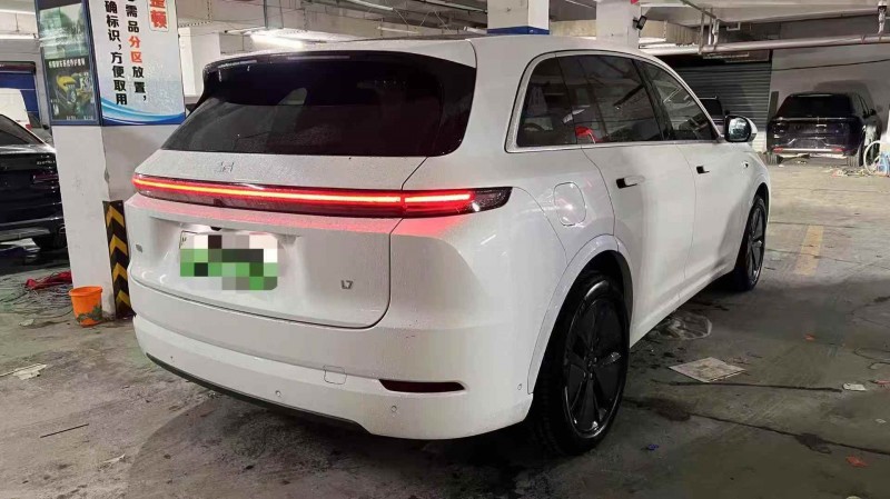 衢州24年理想L77