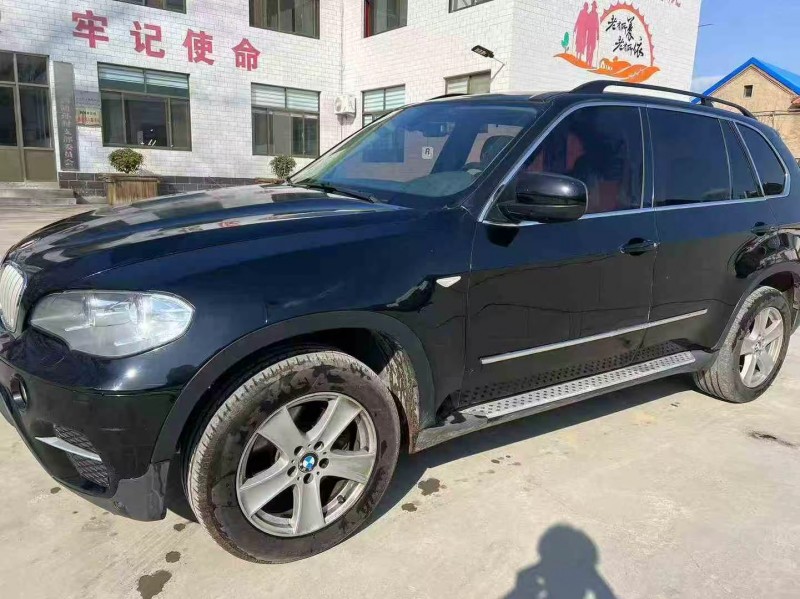 济南13年宝马X53