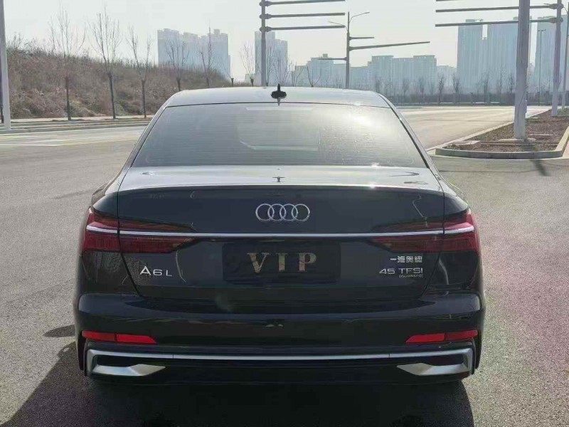 张家口25年奥迪A6L8