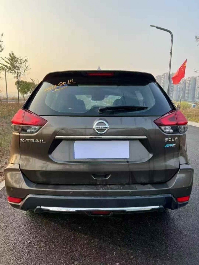 汕头20年日产奇骏8