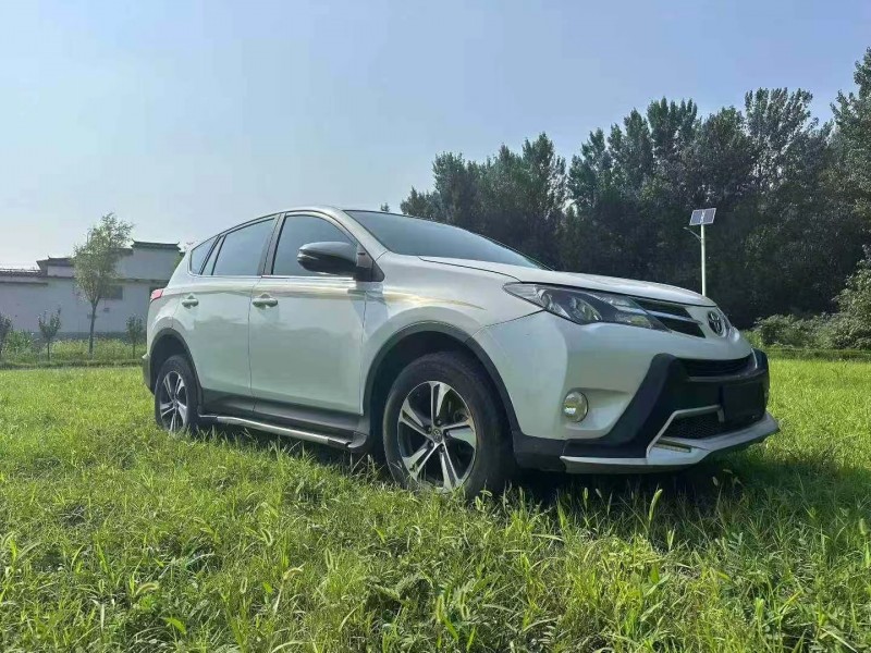 济南16年丰田RAV4荣放2