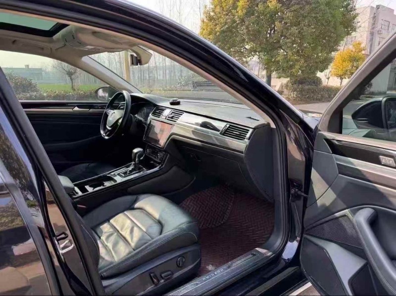 盐城19年大众辉昂4