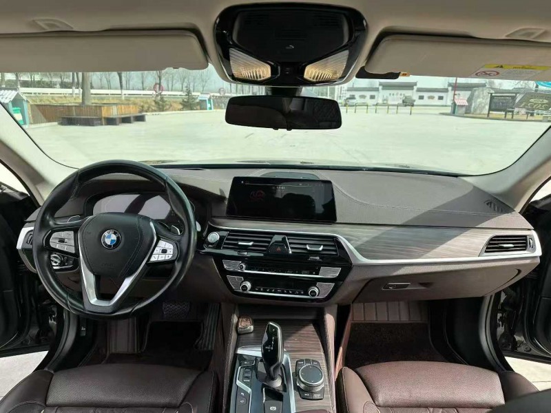 徐州19年宝马5系4