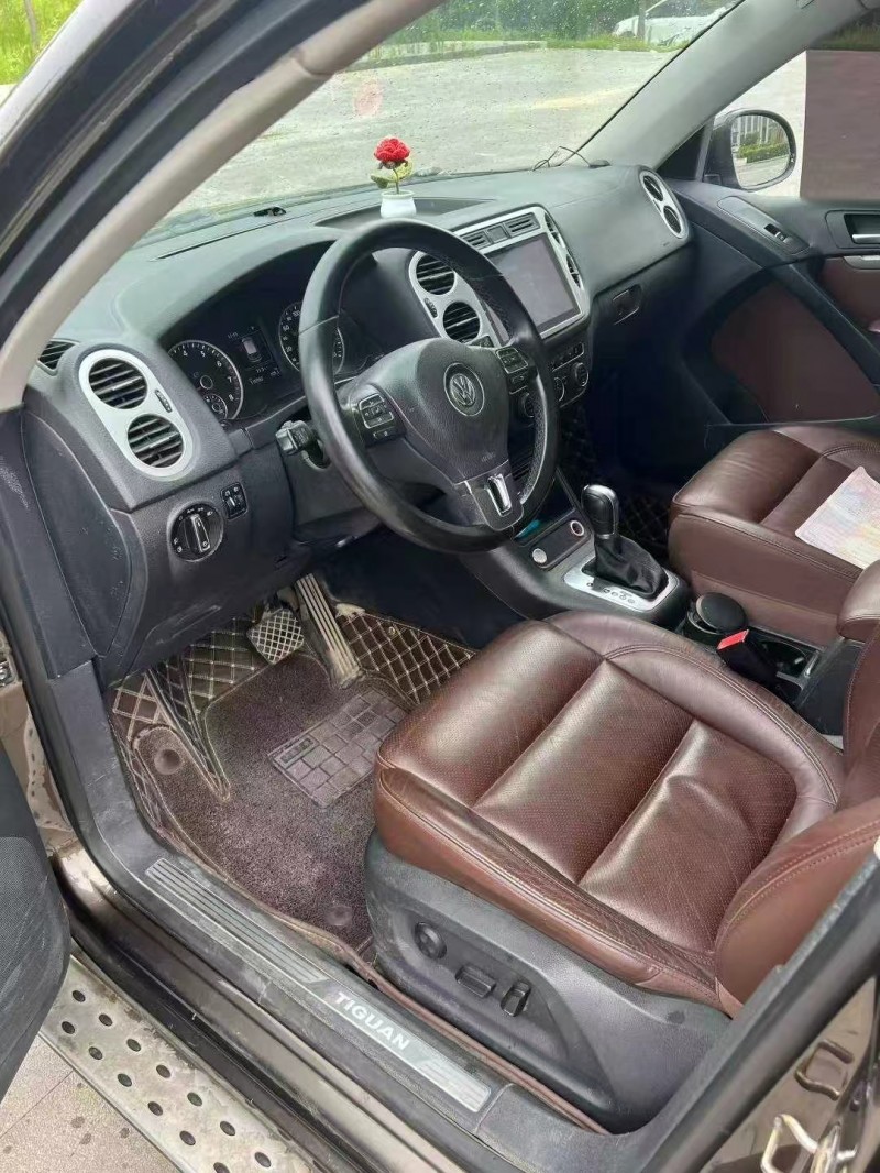 济南15年大众途观6