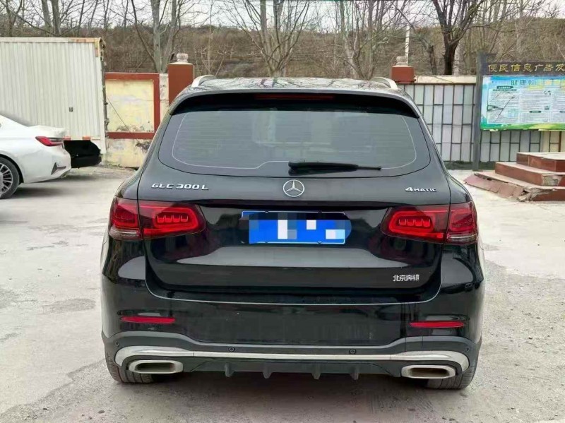 济宁21年奔驰GLC9