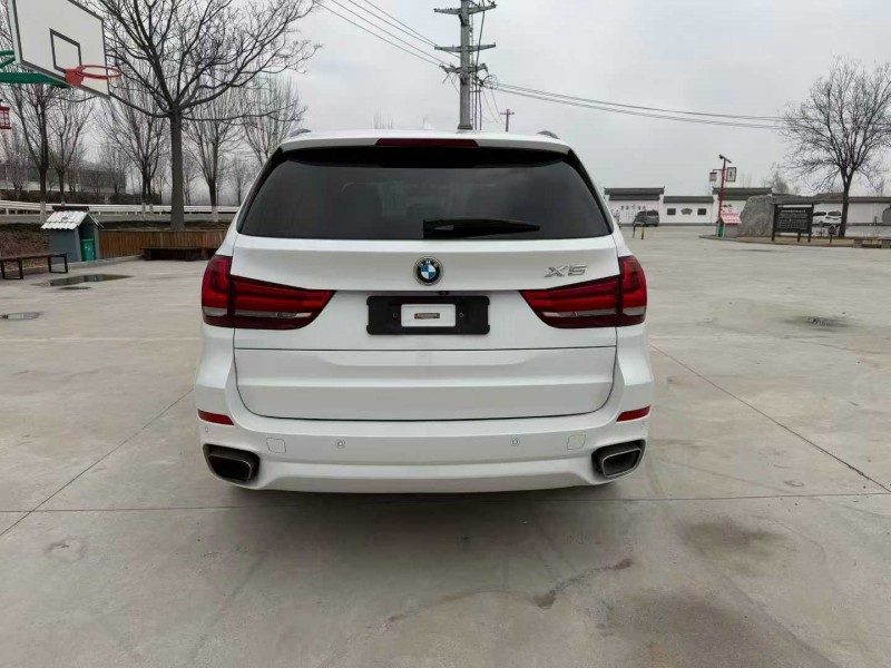 徐州15年寶馬X59