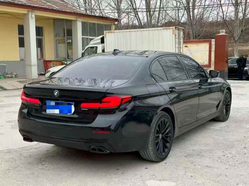 淄博21年宝马5系7