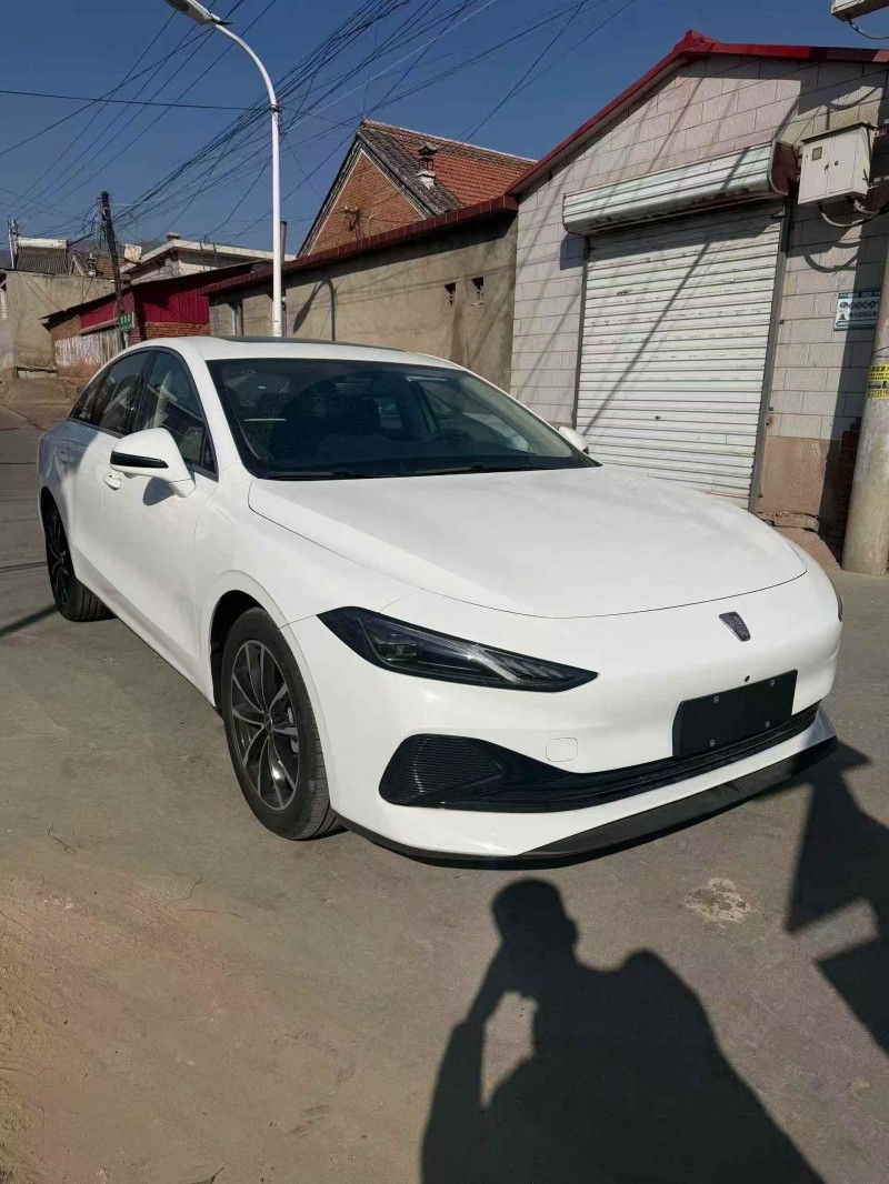 秦皇島25年榮威D72