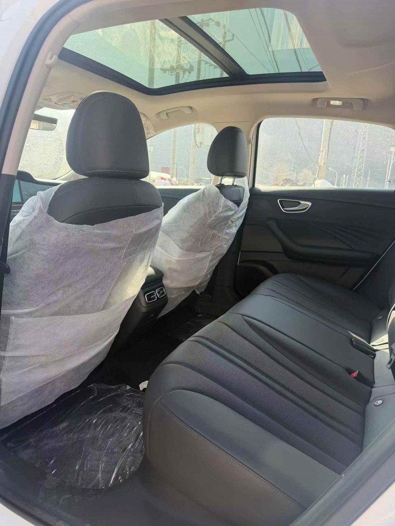 秦皇島25年榮威D75