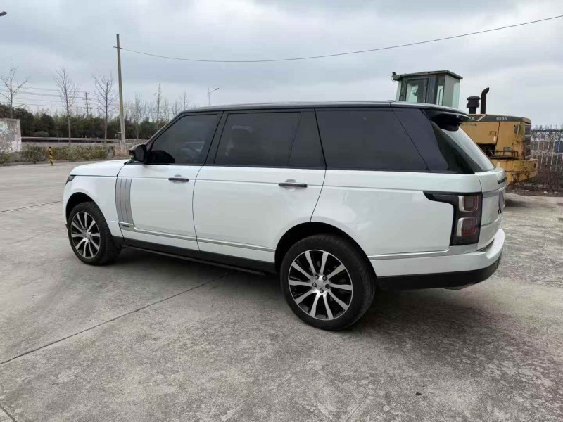 徐州15年路虎揽胜行政8