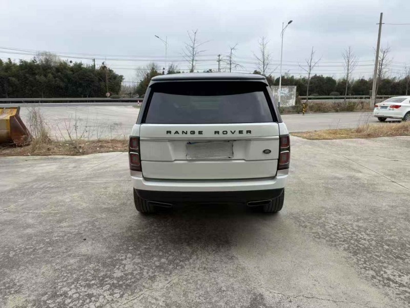 徐州15年路虎揽胜行政9