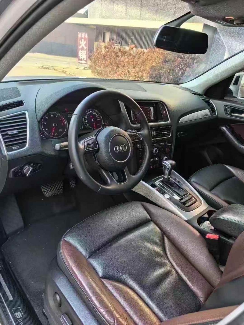 枣庄17年奥迪Q58