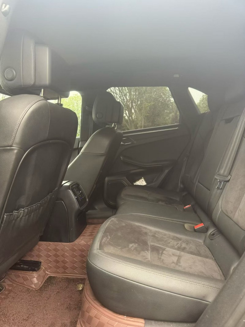 桂林16年保時捷Macan8