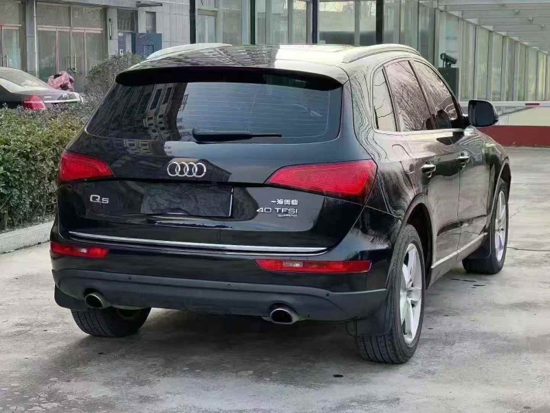 枣庄17年奥迪Q58