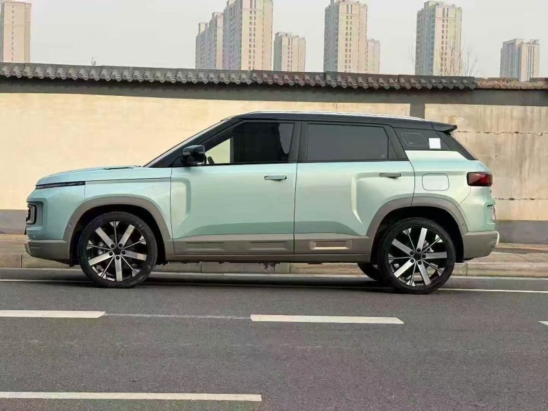 郑州23年吉利icon8