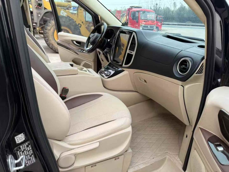 徐州20年奔驰威霆6