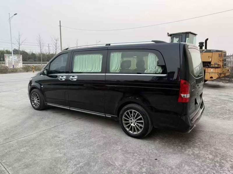 徐州20年奔驰威霆8