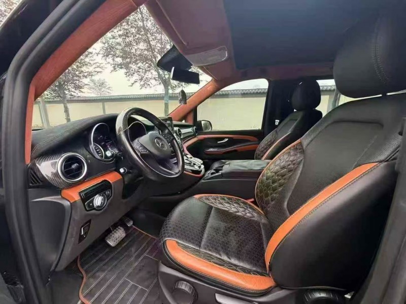 鄭州18年奔馳羅倫士7