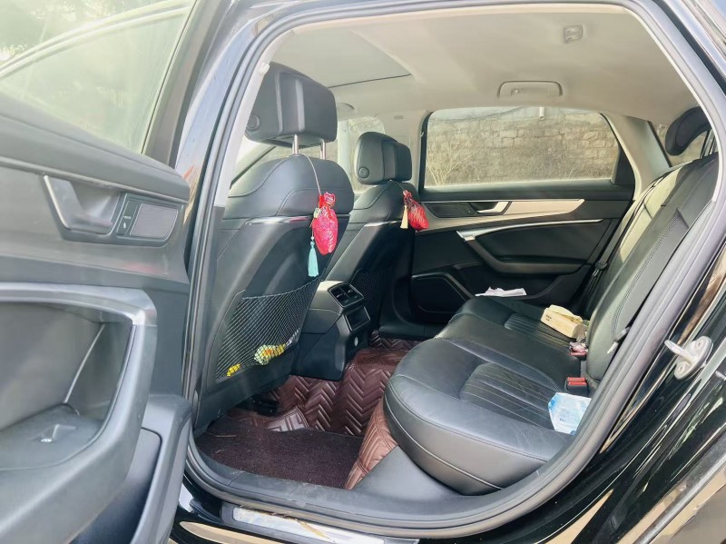 烟台21年奥迪A6L4