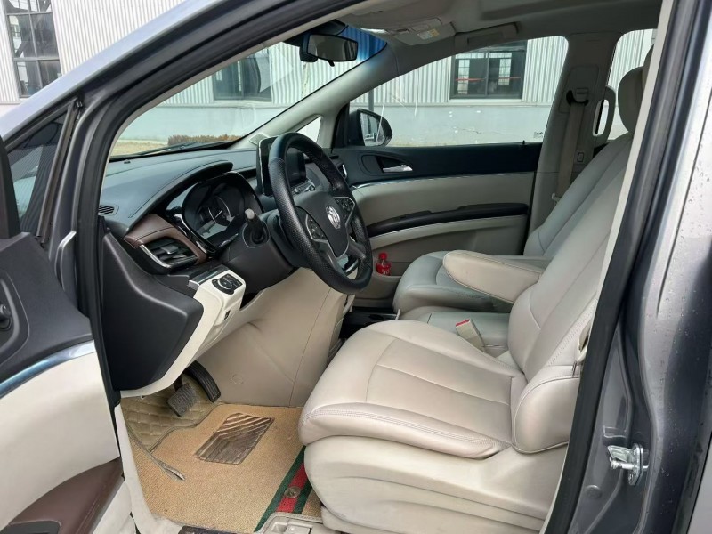 徐州21年别克GL86