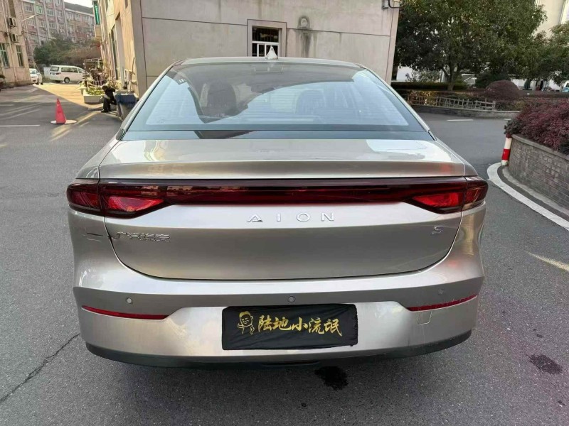 寧波24年傳祺埃安S8