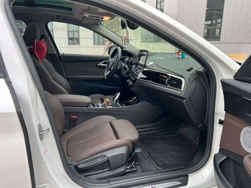 徐州23年宝马1系5