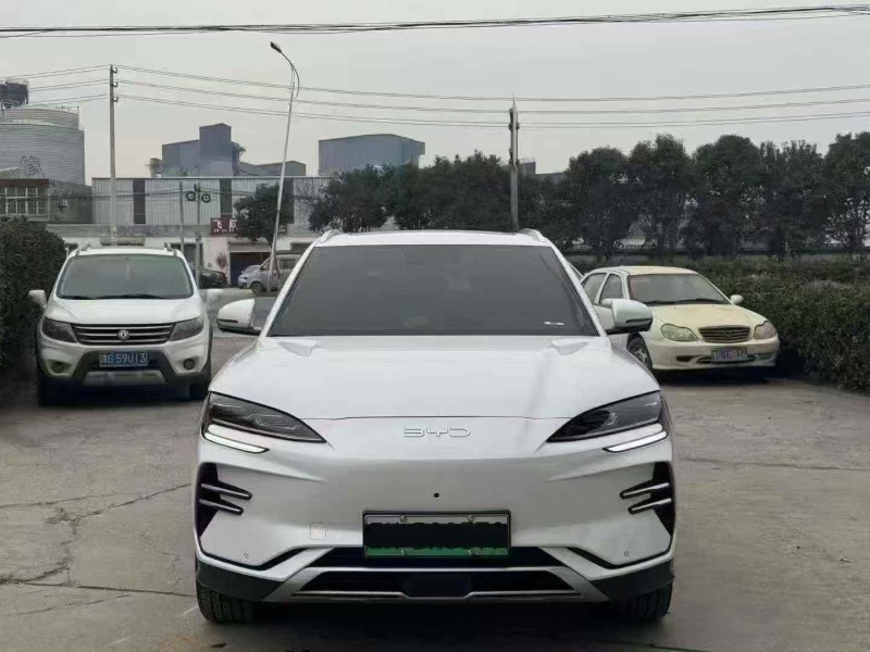 长治25年比亚迪宋1