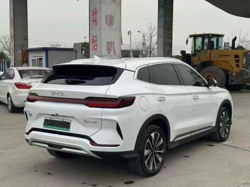 长治25年比亚迪宋7