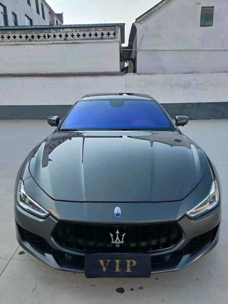 菏泽20年玛莎拉蒂Ghibli1