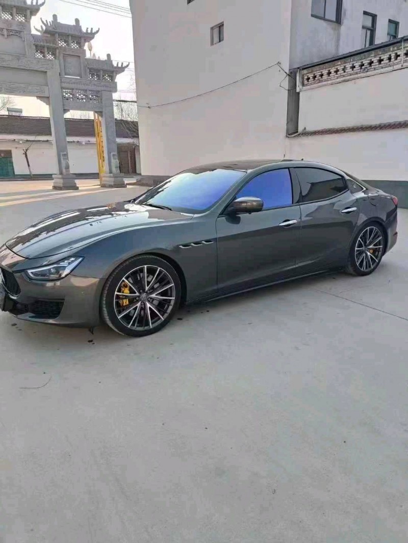 菏泽20年玛莎拉蒂Ghibli2