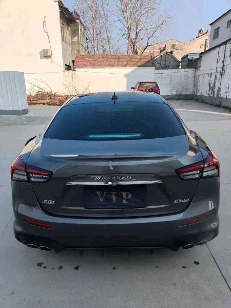 菏泽20年玛莎拉蒂Ghibli5