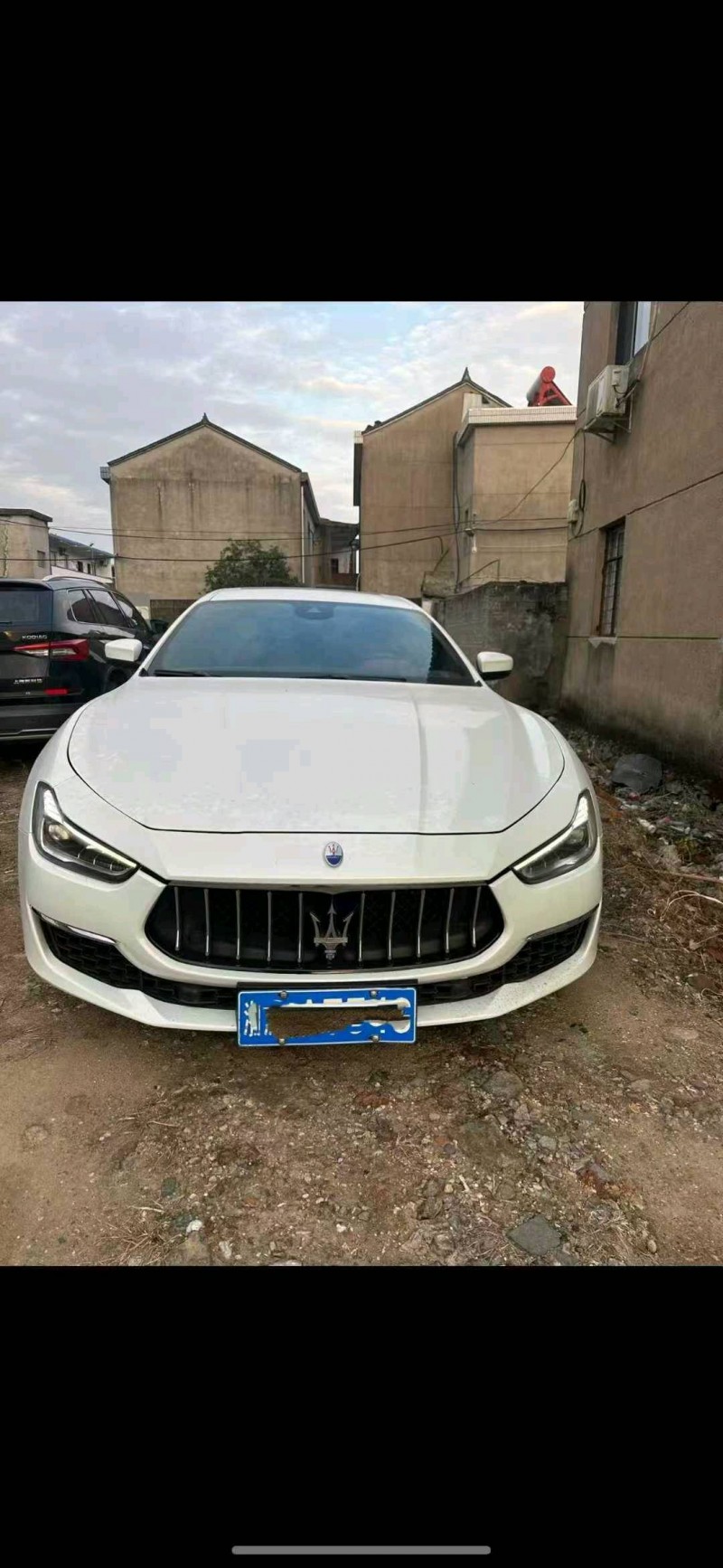 嘉興20年瑪莎拉蒂Ghibli1