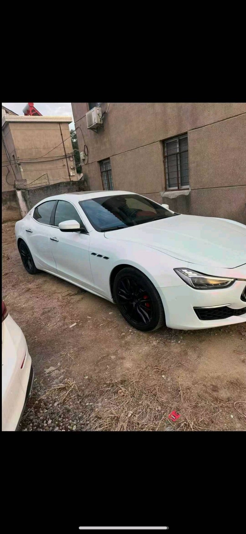 嘉興20年瑪莎拉蒂Ghibli3