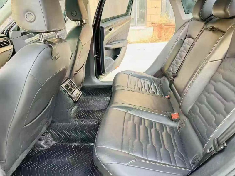 济宁19年大众帕萨特5