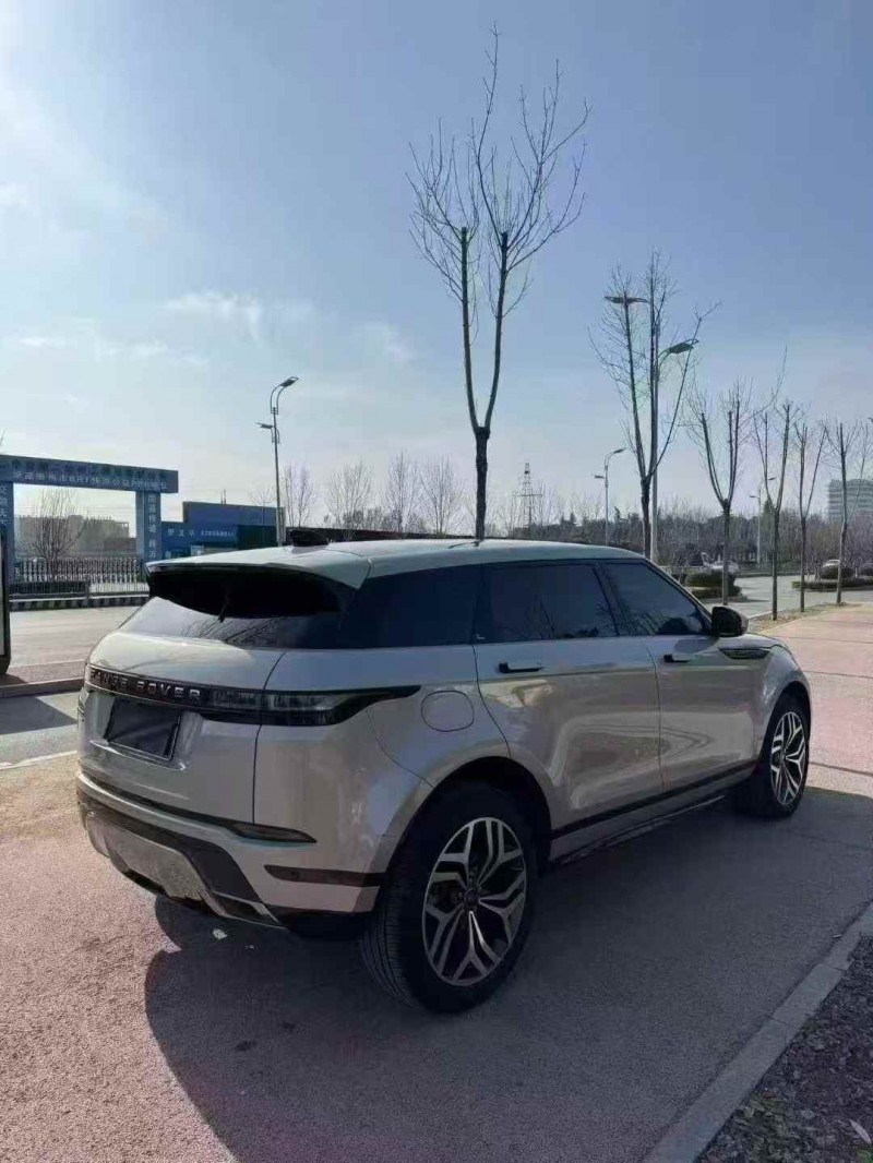 潍坊23年路虎极光7