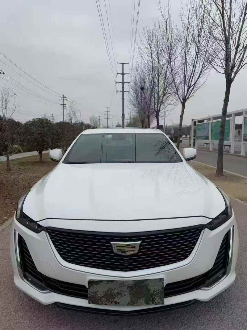济宁21年凯迪拉克CT51