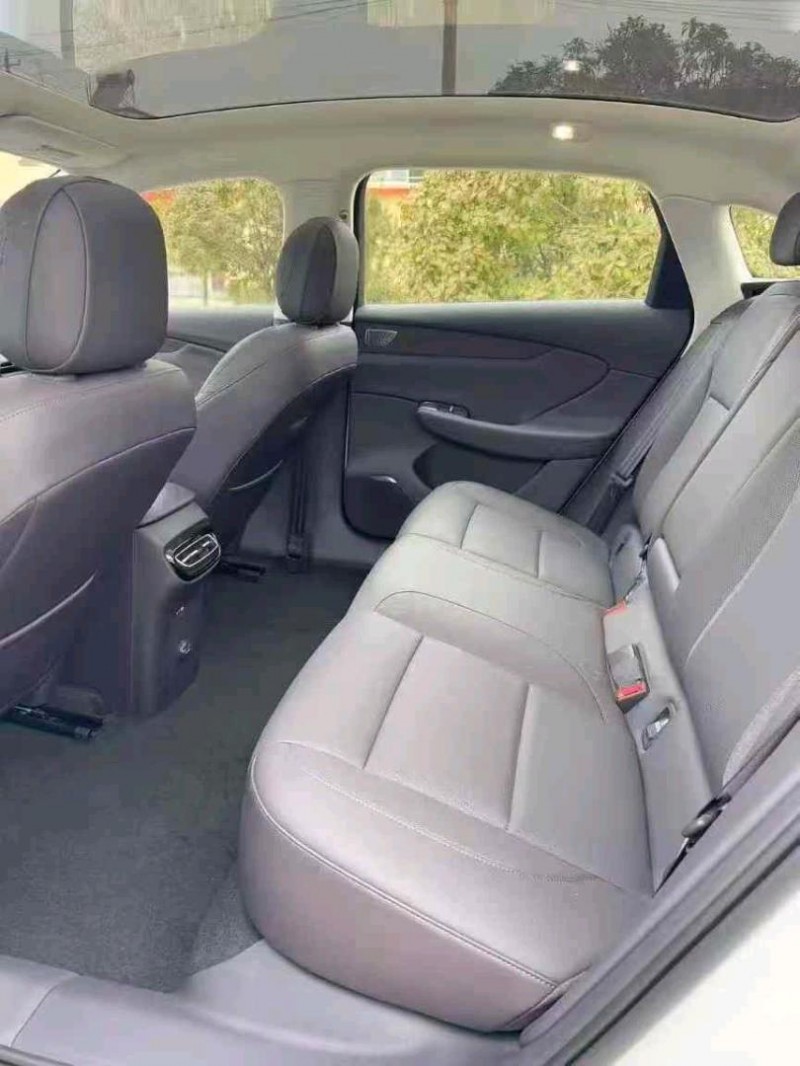 烟台25年红旗天工055