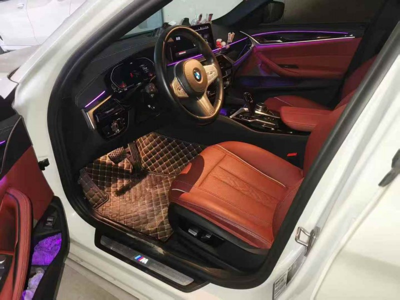 广州23年宝马5系4