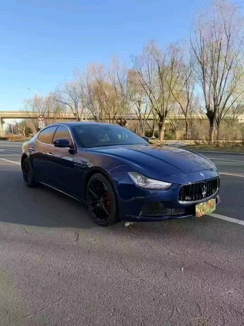 青岛17年玛莎拉蒂Ghibli2