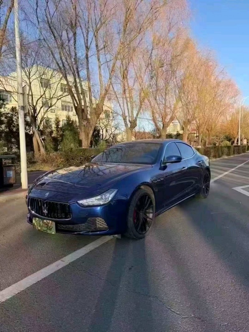 青岛17年玛莎拉蒂Ghibli3